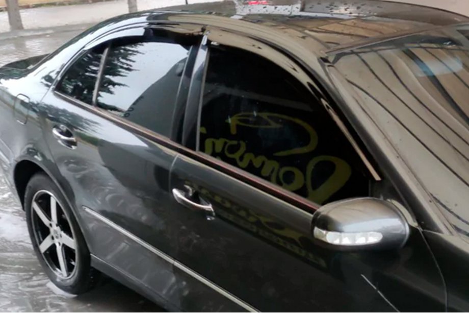 Mercedes E-class W211 2002–2009 Raamwindschermen SD (set 4 stuks, HIC) Foto 8