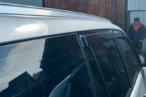 Toyota Land Cruiser Prado 150 2009–2023 Raamwindschermen 8 cm (set 4 stuks, HIC) foto 13