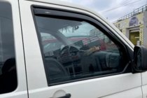 Volkswagen T5 2010–2015 Insteek raamwindschermen (2 st., HIC) foto 10