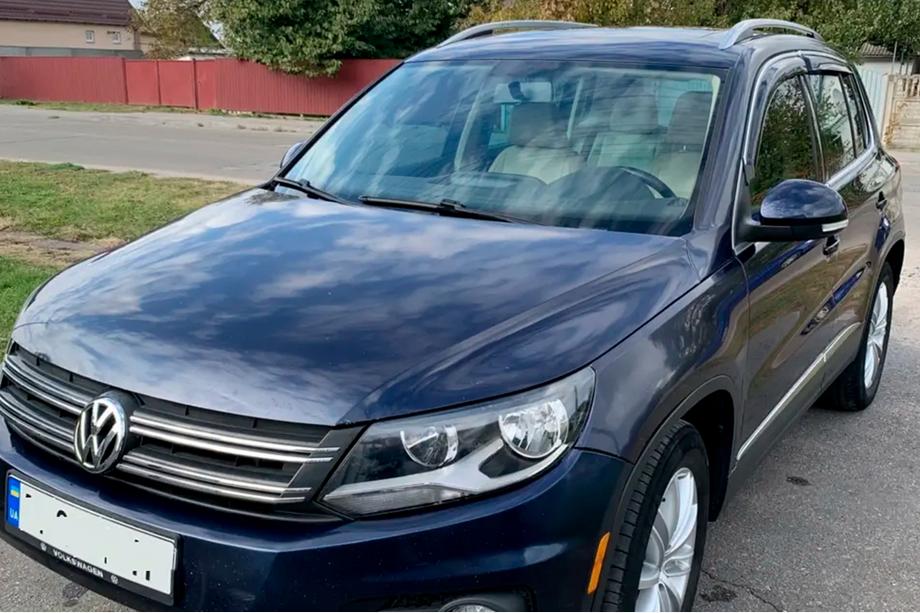 Volkswagen Tiguan 2007–2016 Raamdeflectors met chroomstrip (4 stuks, HIC) Image