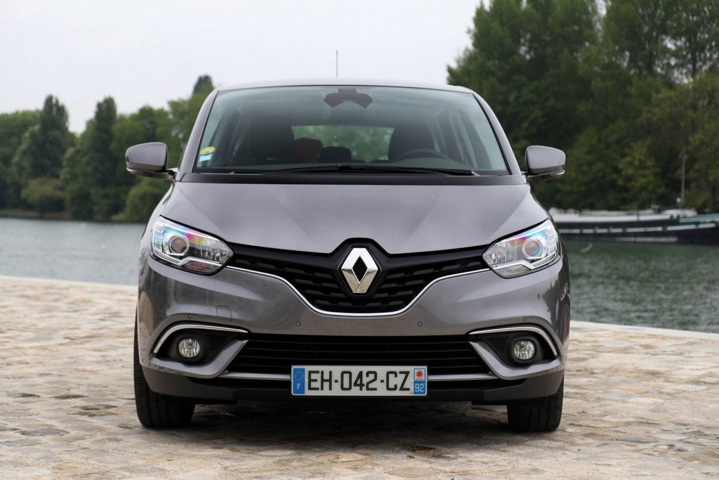 Vierde generatie compacte MPV Renault Scenic