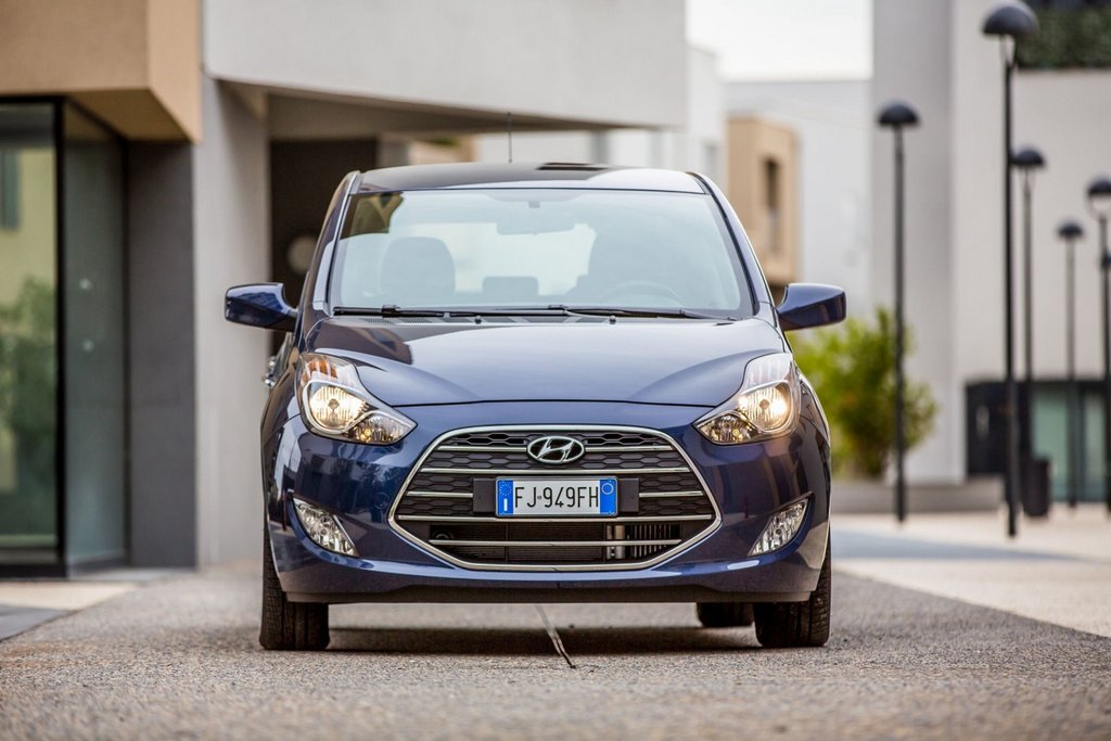 Review van de vernieuwde microvan Hyundai ix20