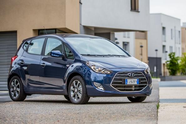 Review van de vernieuwde microvan Hyundai ix20