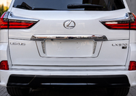 Lexus LX570/450d 2008–2022 Kentekenplaathouder achter met LED-verlichting (2007-2023) foto 2