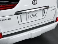 Lexus LX570/450d 2008–2022 Kentekenplaathouder achter met LED-verlichting (2007-2023) foto 4