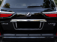 Lexus LX570/450d 2008–2022 Kentekenplaathouder achter met LED-verlichting (2007-2023) foto 3