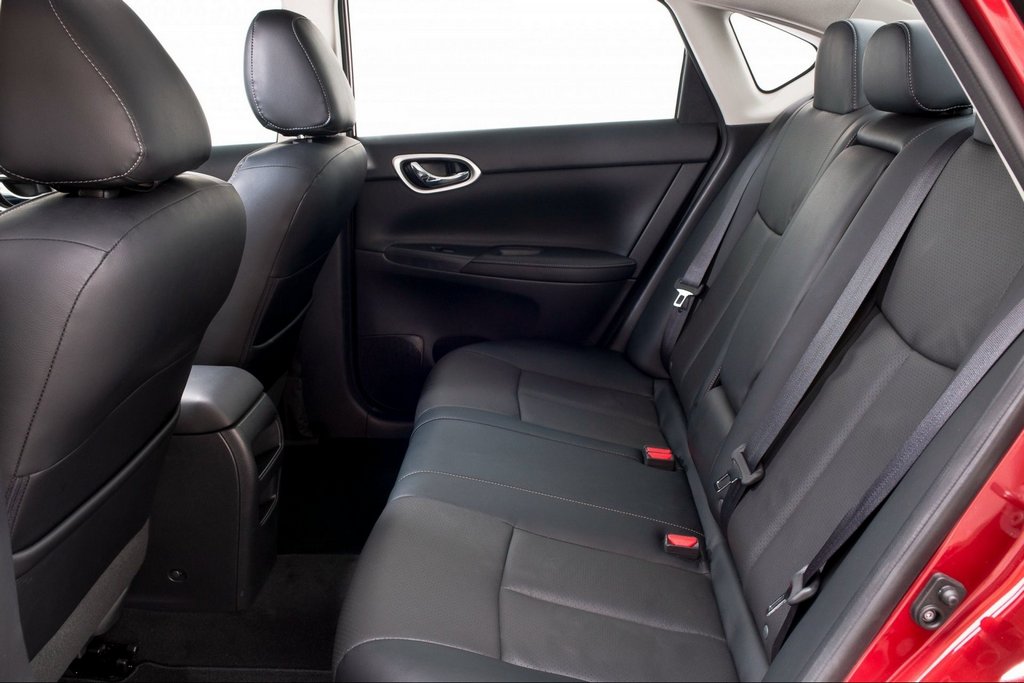 Review van de vernieuwde Nissan Sentra sedan