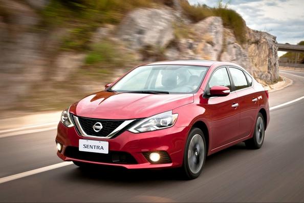 Review van de vernieuwde Nissan Sentra sedan