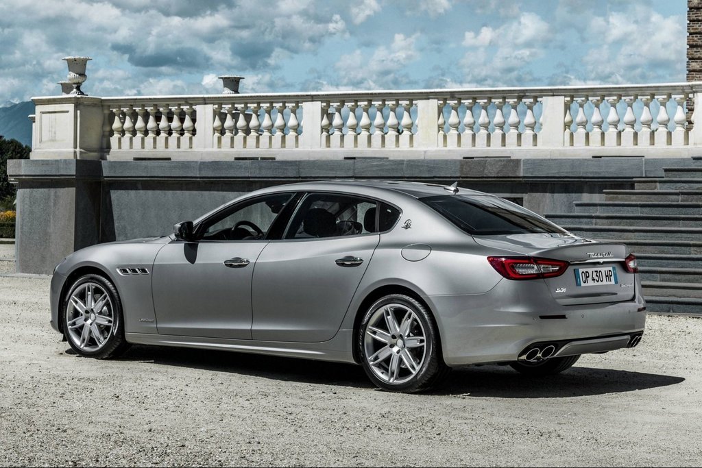 Prestigieuze sedan Maserati Quattroporte