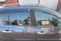 Renault Clio III 2005–2012 Raamdeflectoren (4 stuks, HIC) foto 1