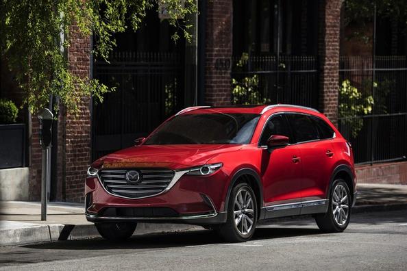 Tweede generatie van de Mazda CX-9 full-size crossover