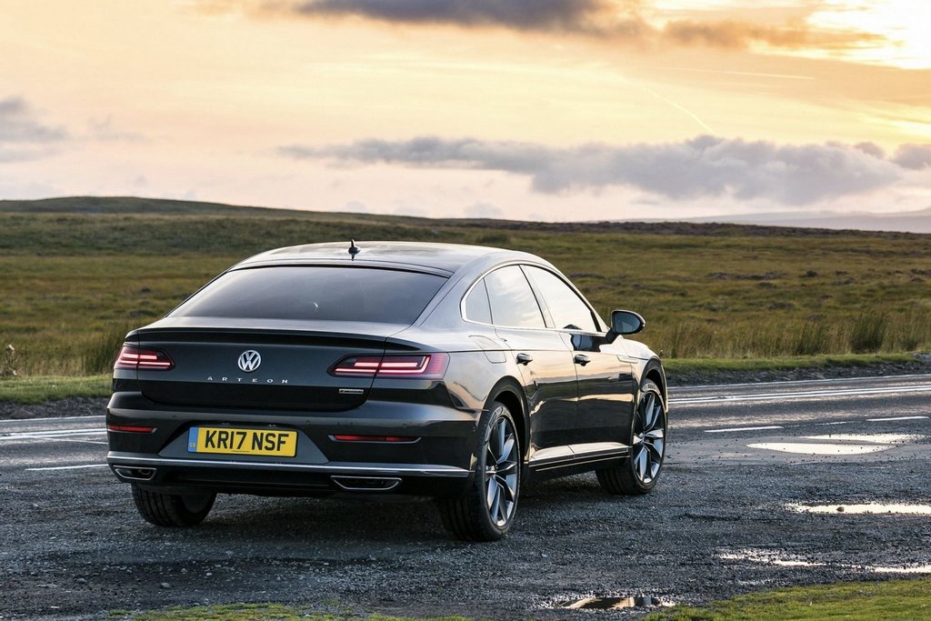 Volkswagen Arteon vijfdeurs liftback