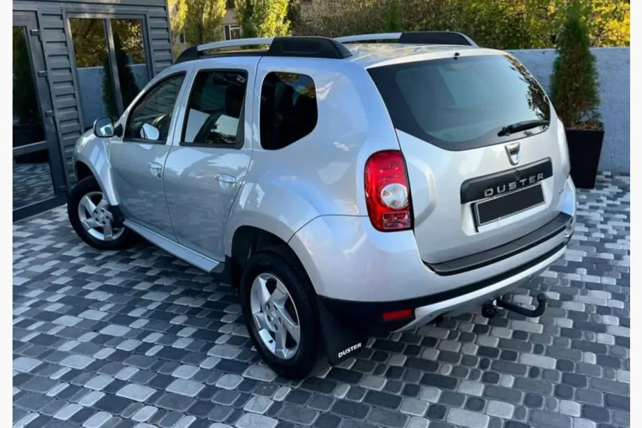 Renault Duster 2008–2017 Premium achterspatlapset (2 stuks) Foto 6