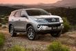 Review van de zevenzits body-on-frame SUV Toyota Fortuner foto 13