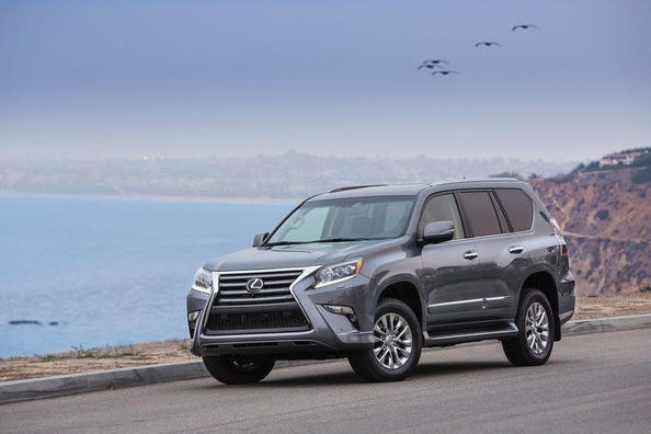 Review van de premium SUV Lexus GX460 Foto 10
