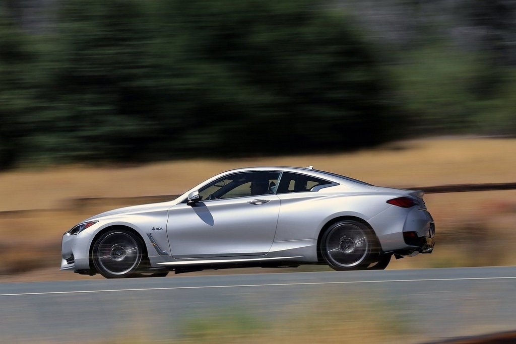 Review van de sportcoupé Infiniti Q60
