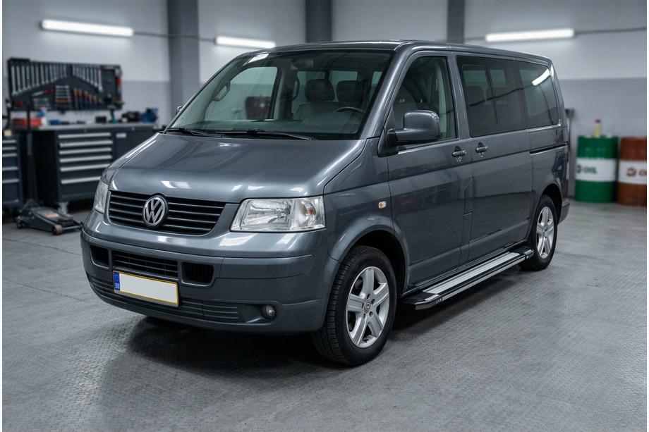 Volkswagen T5 Caravelle 2004–2010 Zijtreden Rainbow (2 st., aluminium) Korte wielbasis Image