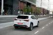 Premium stedelijke crossover Lexus UX 200 foto 4