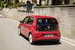 Review van de vernieuwde stads hatchback Volkswagen up! foto 11