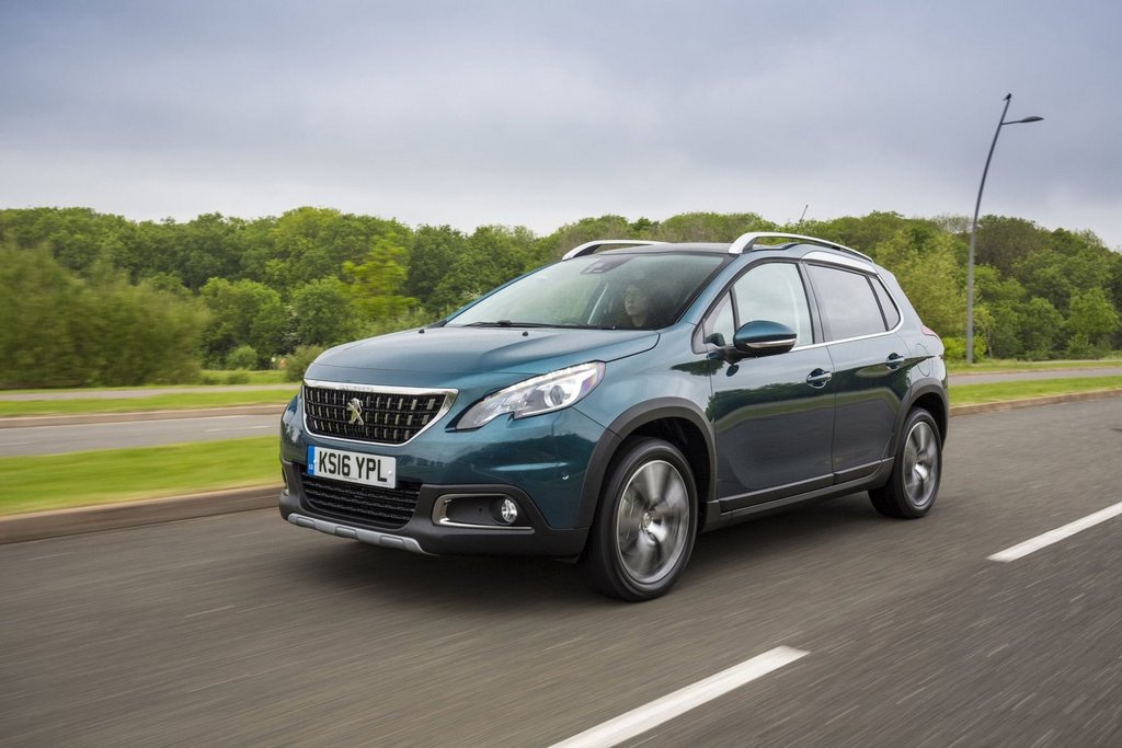 Vernieuwde versie van de compacte crossover Peugeot 2008