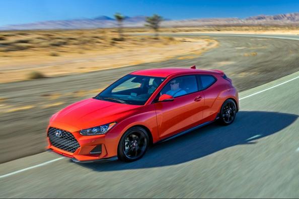 Tweede generatie van de Hyundai Veloster hatchback