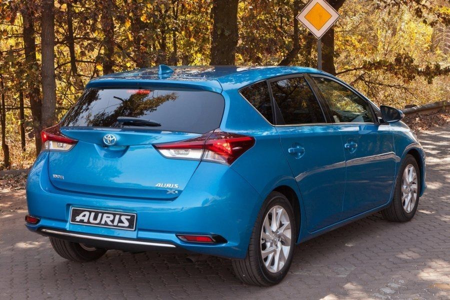 Review van de vijfdeurs hatchback Toyota Auris