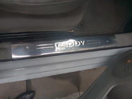 Volkswagen Caddy 2015–2020 OmsaLine instaplijsten binnenzijde (set 4 stuks, RVS) foto 3