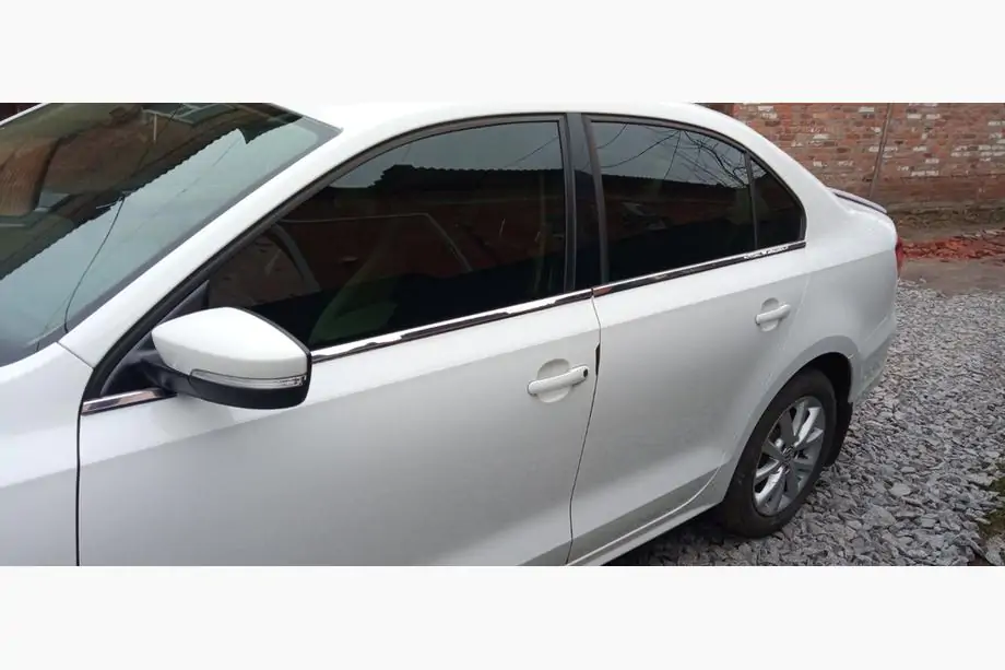Volkswagen Jetta 2011–2018 Onderste raamlijsten (set 6 st., RVS) Foto 3