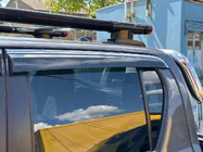Toyota Hilux 2015– Raamwindschermen met chromen sierlijst (set van 4, Niken) foto 9