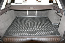 Range Rover Sport 2014–2022 Kofferbakmat (met railingen) (Novline) crossover foto 2