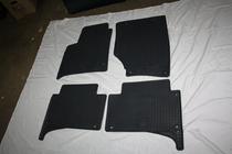 Audi Q7 2005–2015 Rubberen automatten (set van 4, Doma) foto 3
