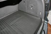 Volkswagen Touareg 2002–2010 Kofferbakmat (Novline) voor crossover foto 3