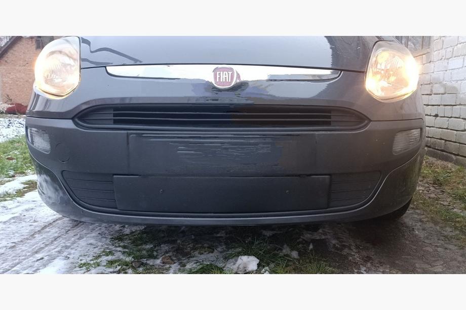 Fiat Punto Grande/EVO 2006–2018 Winterrooster (EVO, Punto) Mat Image