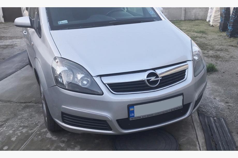 Opel Zafira B 2005–2011 Winterafdekking voor grille (2005-2008) Mat Foto 2