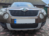Skoda Yeti 2009–2017 Winterafdekking voor grille (onder, 2009-2013) Glanz foto 1