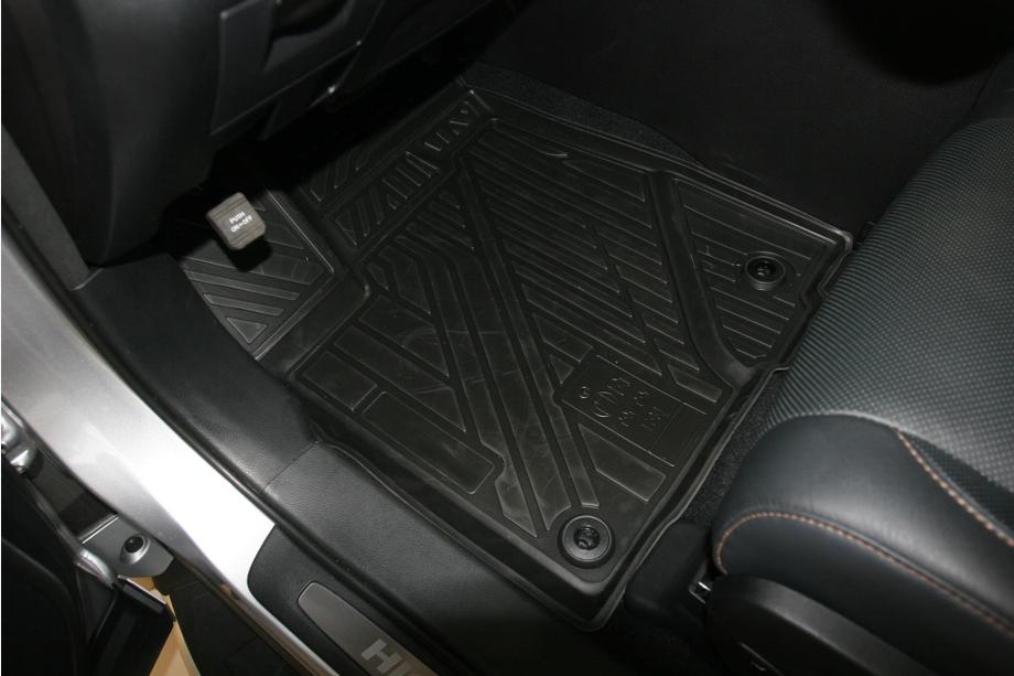 Toyota Highlander 2013–2019 3D rubber automatten voor het interieur (5 stuks, Novline) Foto 4
