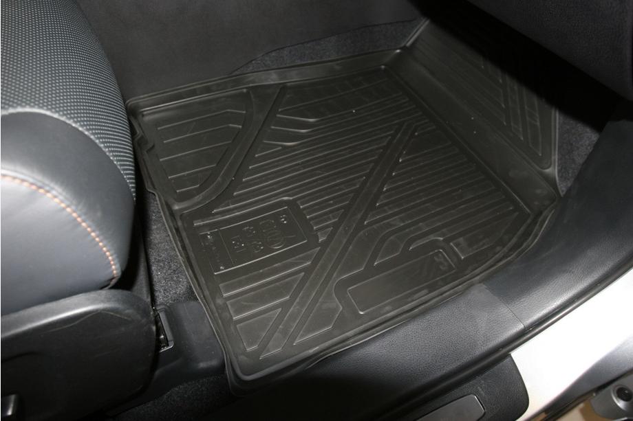 Toyota Highlander 2013–2019 3D rubber automatten voor het interieur (5 stuks, Novline) Foto 3