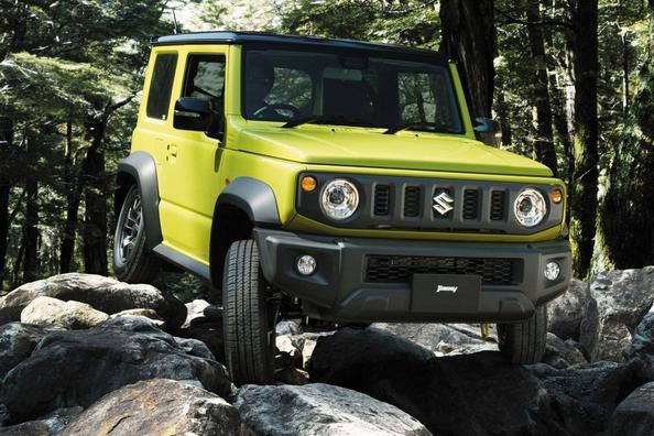 Review van de compacte SUV Suzuki Jimny van de vierde generatie