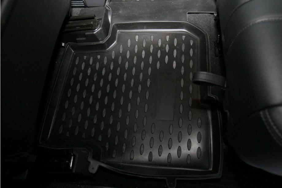 Land Rover Discovery IV 2009–2017 Rubberen vloermattenset voor interieur (4 stuks, Novline) Foto 3