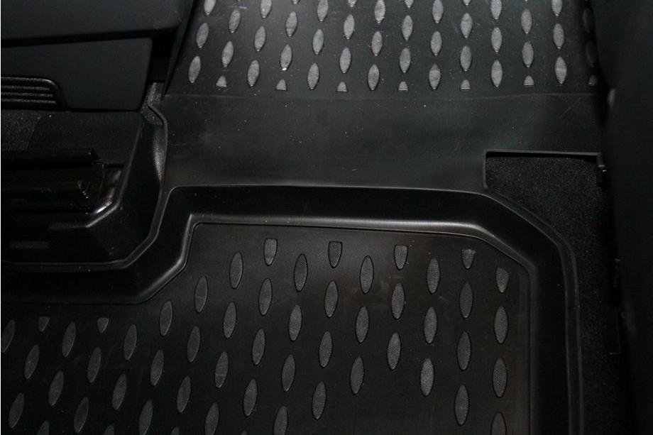 Land Rover Discovery IV 2009–2017 Rubberen vloermattenset voor interieur (4 stuks, Novline) Foto 4