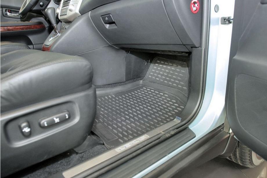 Lexus RX 2009–2015 (350) Rubberen vloermatten (4 stuks, Novline) Foto 3