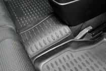 Mazda 6 2003–2008 Rubberen vloermattenset voor interieur (4 stuks, Novline) foto 5