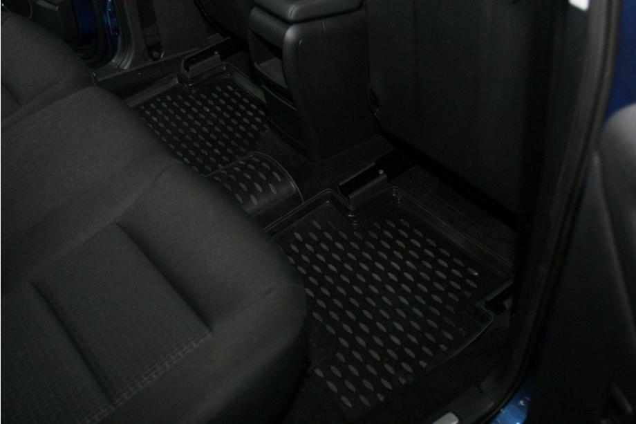 Mercedes B-Klasse W245 2005–2011 Rubberen vloermattenset voor interieur (4 stuks, Novline) Foto 3
