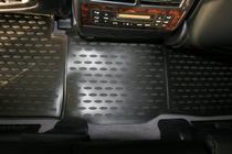 Toyota Land Cruiser 200 2007–2021 Rubberen vloermatten voor het interieur (Novline, 2012-2015) foto 2