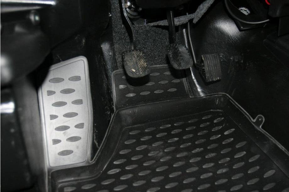 Lada Niva en Urban 1977– (2131) Rubberen automatten voor interieur (4 stuks, Novline) 4x4 5D Foto 2