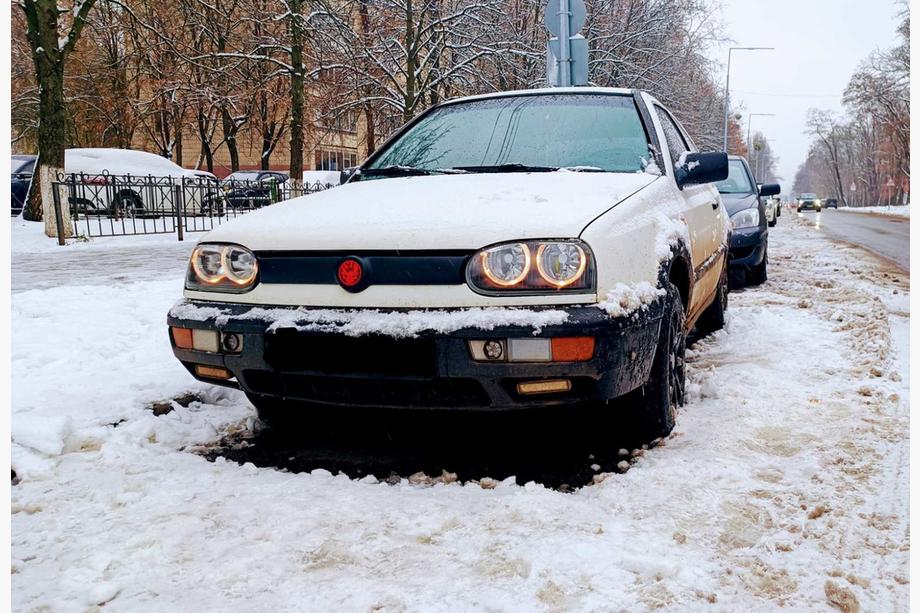 Volkswagen Golf 3 1991–2001 Winterafdekking voor de grille Mat Image