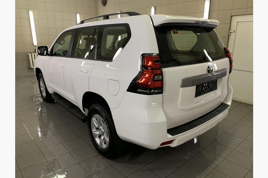 Toyota Land Cruiser Prado 150 2009–2023 Dakrails Turks design (zwart, 2 stuks) Kunststof voetjes Foto 4