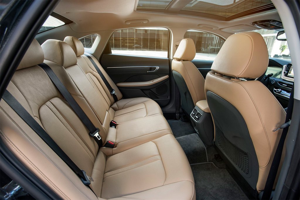Hyundai Sonata sedan van de achtste generatie