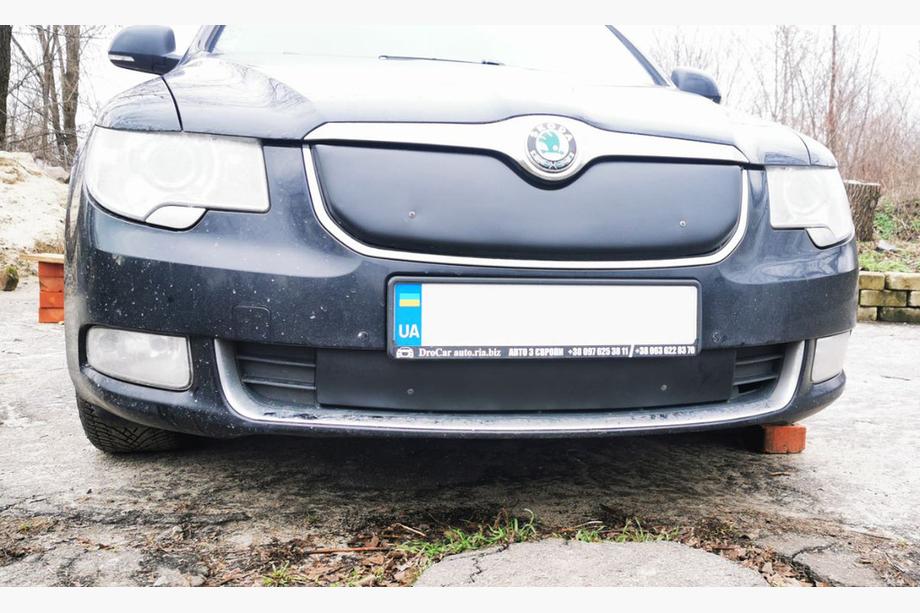 Skoda Superb 2009–2015 Winterafdekking voor grille (onder, 2008-2013) Foto 5