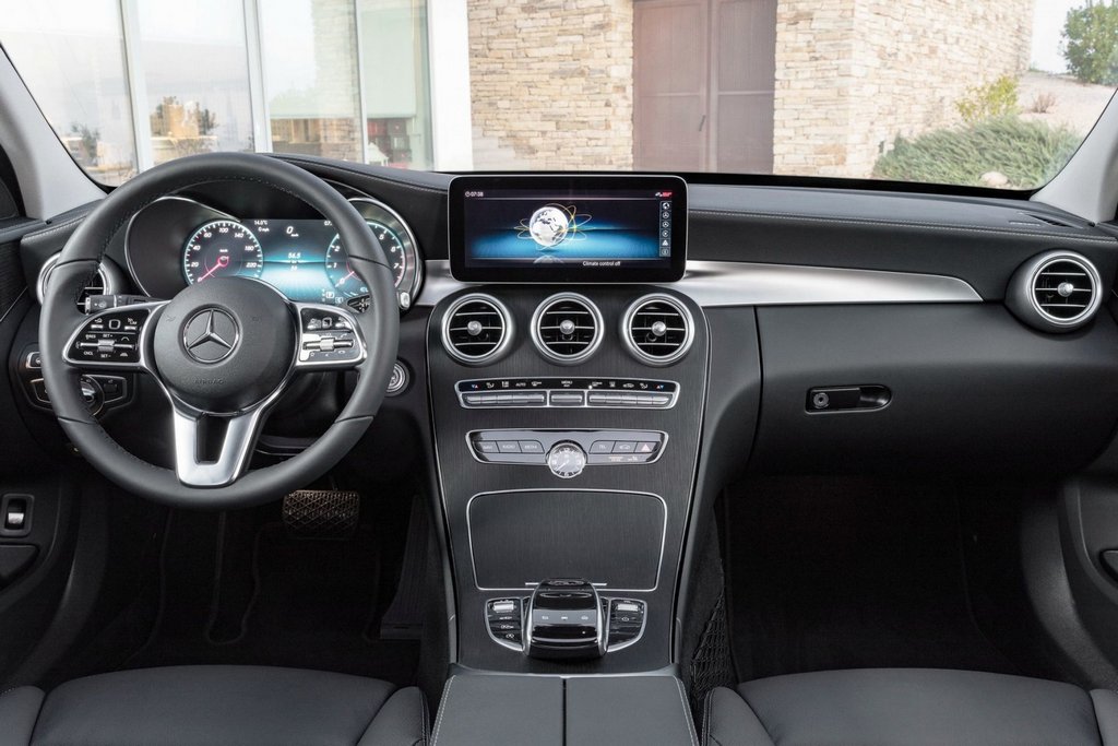 Test: Mercedes-Benz C-Class Estate stationwagon